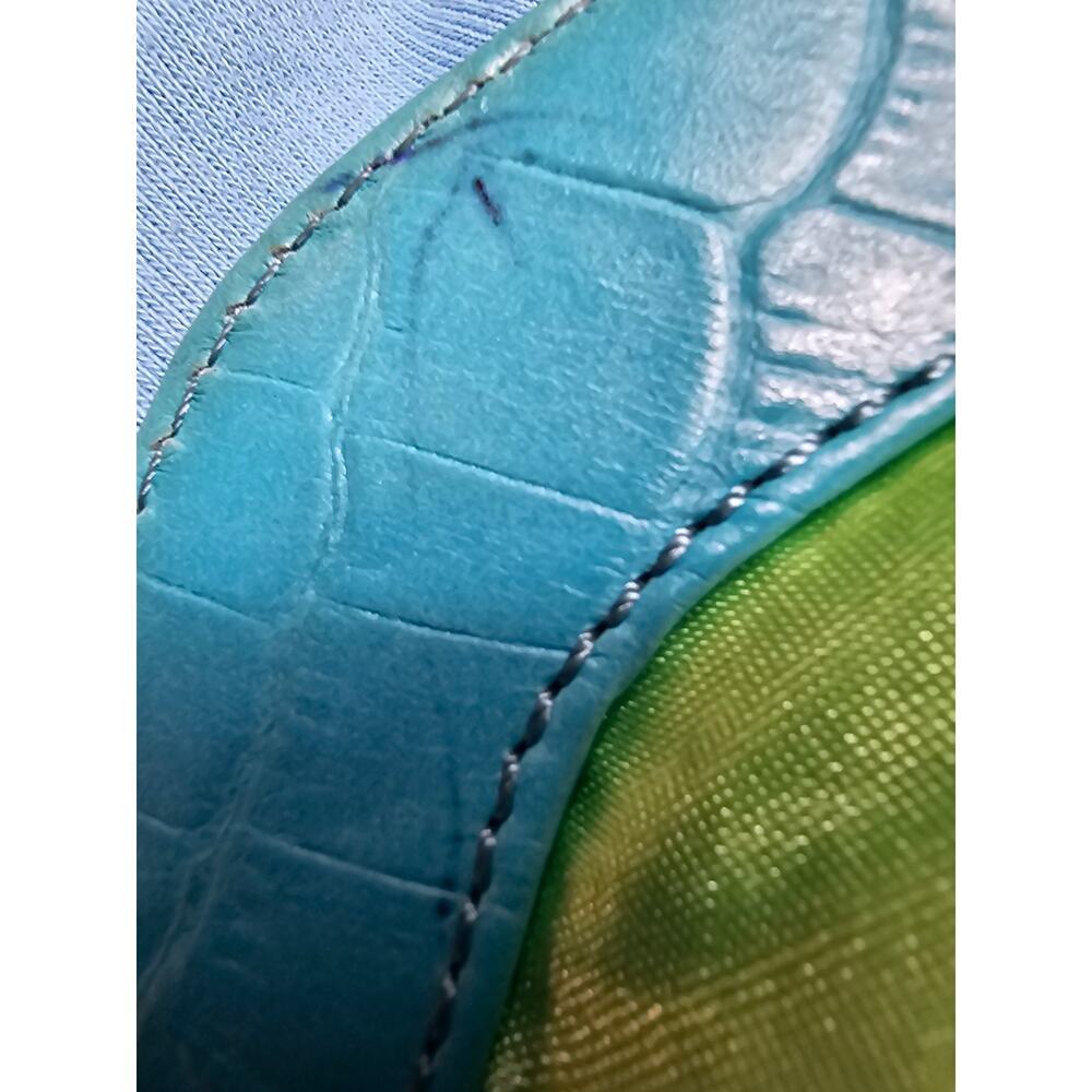 Maxx New York Blue Genuine Cow Embossed Leather Clutch - Picture 15 of 16